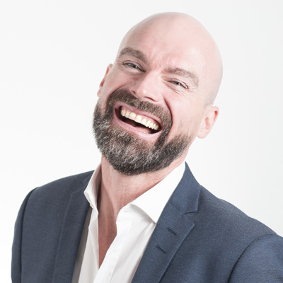 Porträtfoto einer Teilnehmenden Person für UX/UI Ausbildung